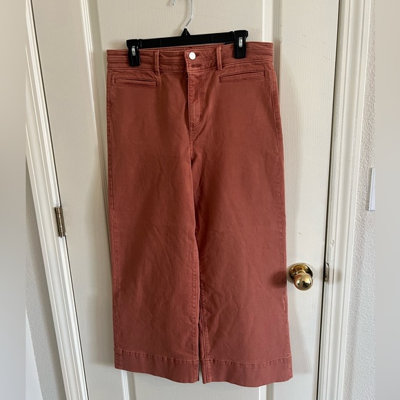 Size 8 Ann Taylor High Rise Wide Leg Jeans - Picture 2 of 4